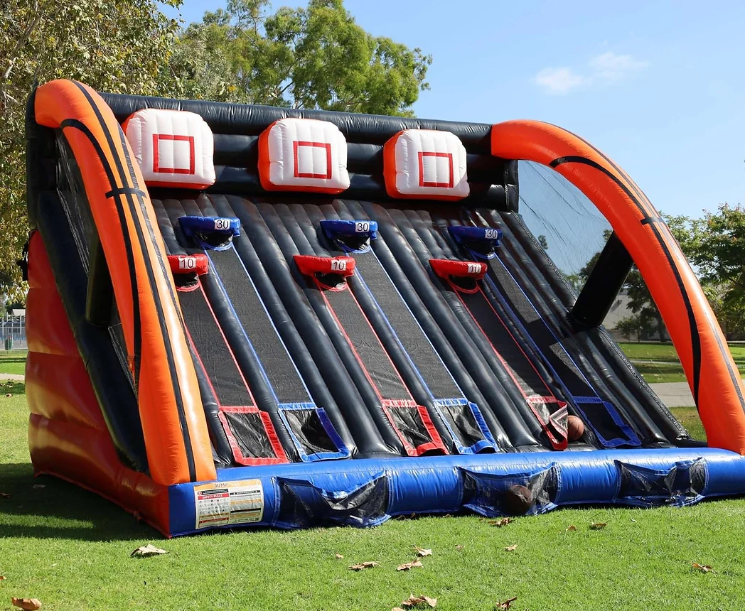 Basketball Tournament (15' H x 20' L x 17' W)